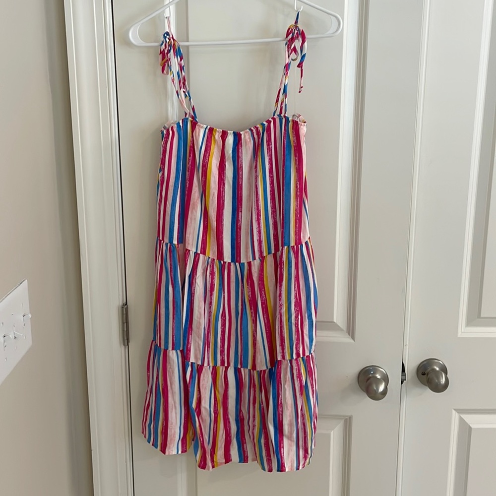 Beautiful tiered dress for sale! only worn once!